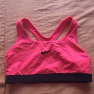 Nike girls sports bra